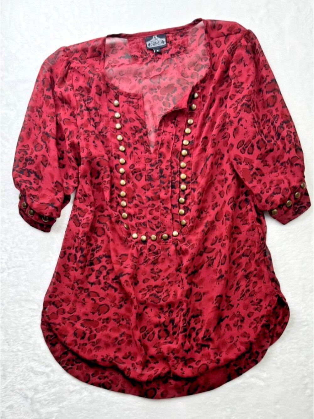 Angie Size M Womens Top Black Burgandy Print V Neck Elbow Sleeve Semi Sheer